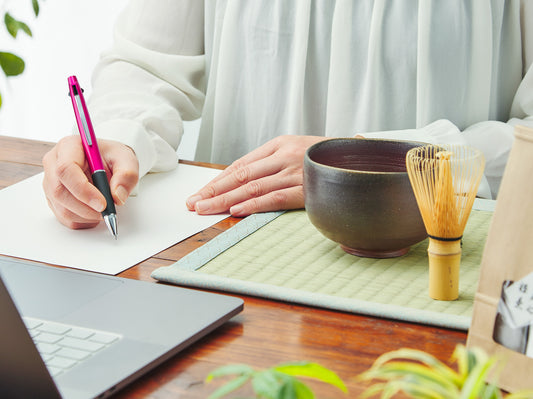 おうち時間にできるMatcha Meditation - 5分で完結する体験型ストレスケアMatcha Meditation~美心LAB公式サイト