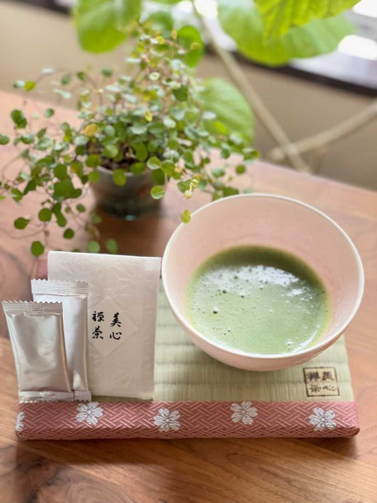 動画レッスンコースが新たにラインナップ! - 5分で完結する体験型ストレスケアMatcha Meditation~美心LAB公式サイト