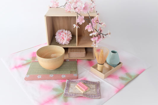 「旅する茶室」桜　公式サイトでも販売スタート　（限定数） - 5分で完結する体験型ストレスケアMatcha Meditation～美心LAB公式サイト
